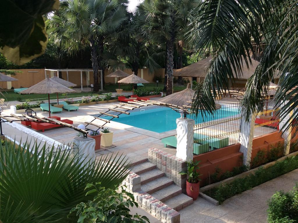 Calabash Apartment-Hotel Kotu Ngoại thất bức ảnh