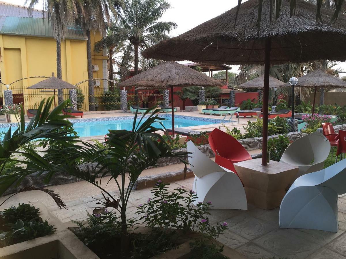 Calabash Apartment-Hotel Kotu Ngoại thất bức ảnh