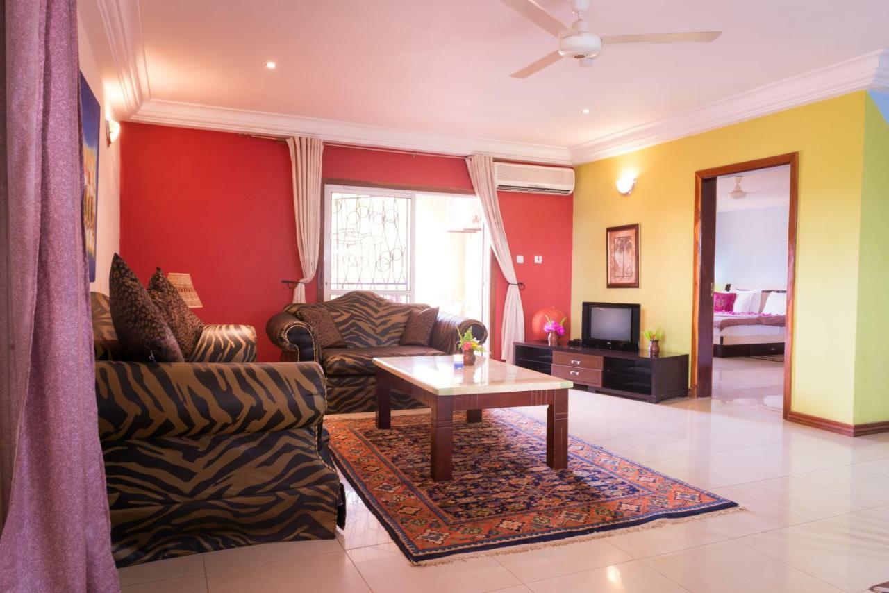 Calabash Apartment-Hotel Kotu Ngoại thất bức ảnh